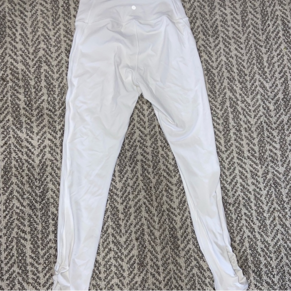 Lululemon white leggings (size 6)